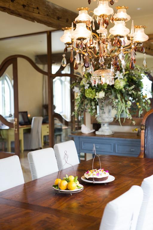 The French Country House, Tauranga Omokoroa Beach Экстерьер фото